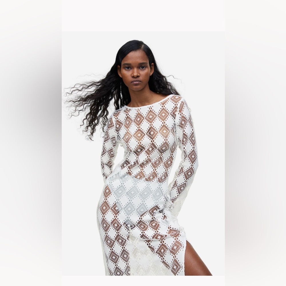 H&M OPEN-BACKED CROCHET LOOK DRESS - Picture 6 of 7